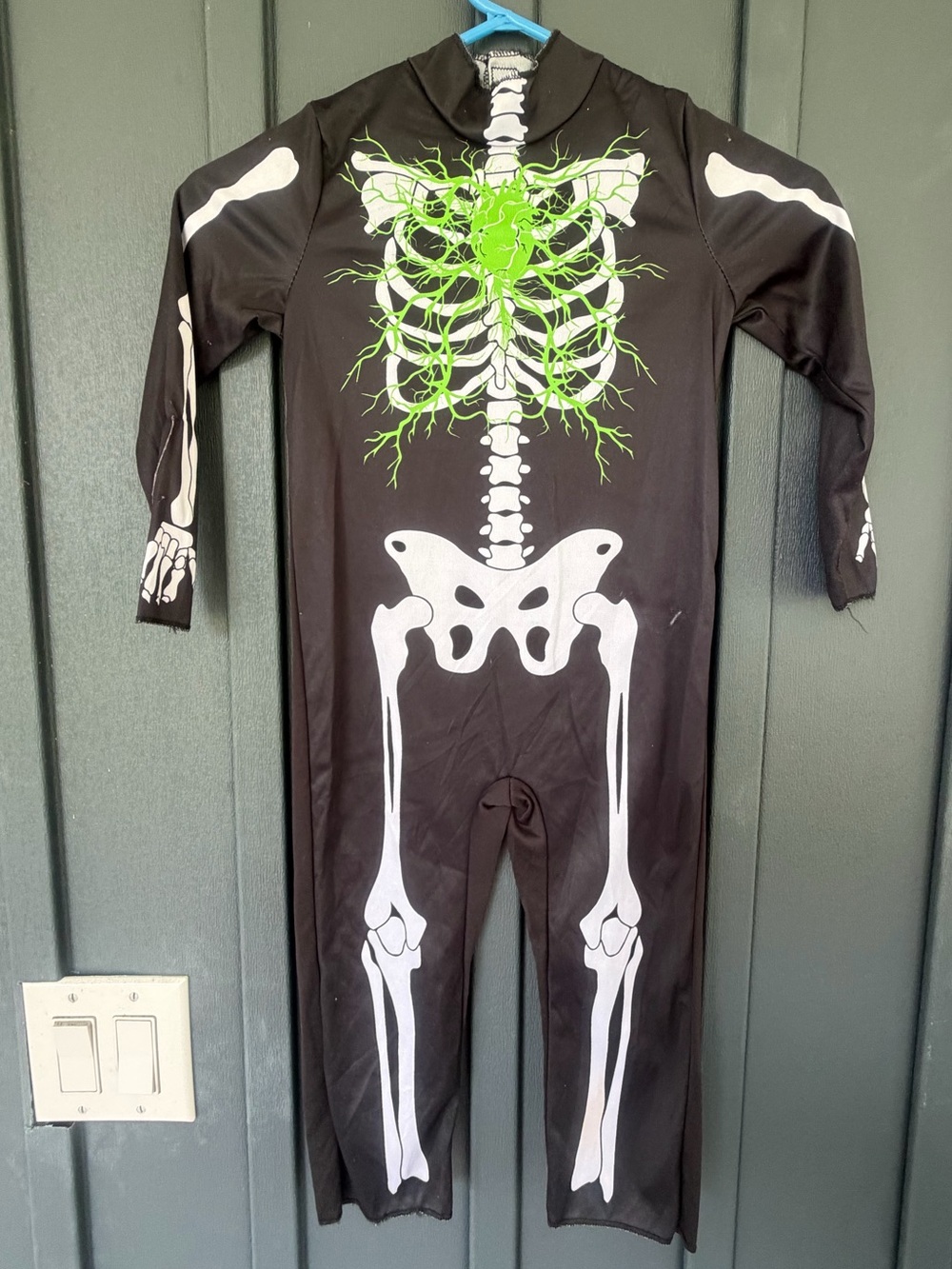 Hyde & EEK! Boutique kids' skeleton costume jumpsuit